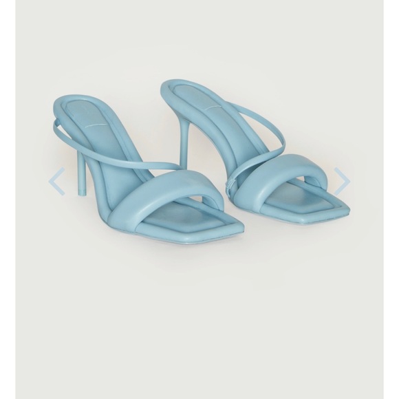 【SOLD】 - Picture 4 of 8